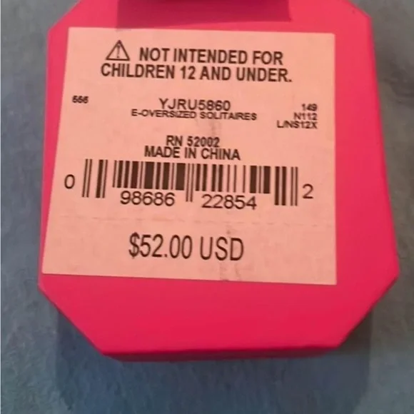 925 Sterling Silver Single Stud Earring w/CZ Stone - Picture 5 of 6